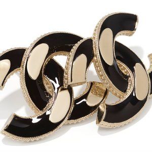 NIB Chanel Iconic Large CC Logo Black & Gold 21A Tone Statement Stud Earrings